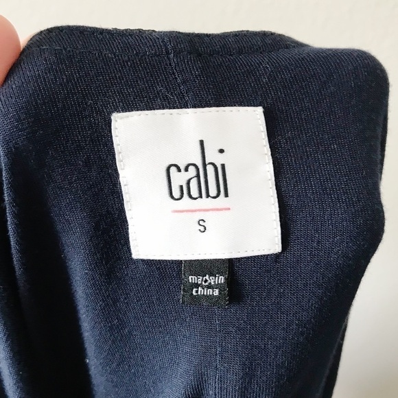 CAbi #5220 Cold Shoulder Cami Fairy Tale Floral Top Size Small Adjustable Straps - Picture 9 of 11